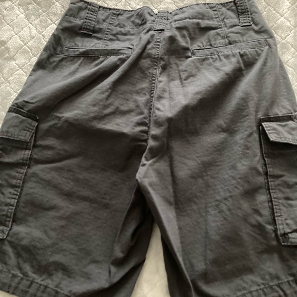 Men’s Cargo Shorts - Picture 2 of 11